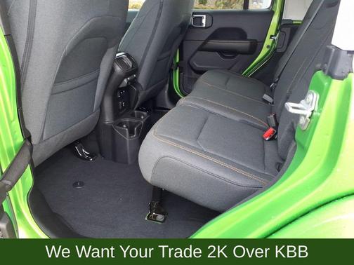 2026 Jeep Wrangler 4-Door Sahara 4x4