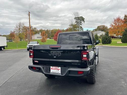 2025 Jeep Gladiator High Tide