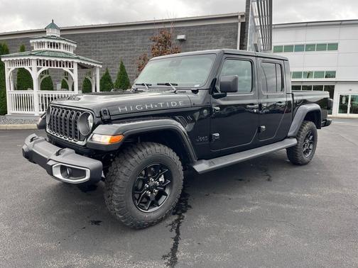 2025 Jeep Gladiator High Tide