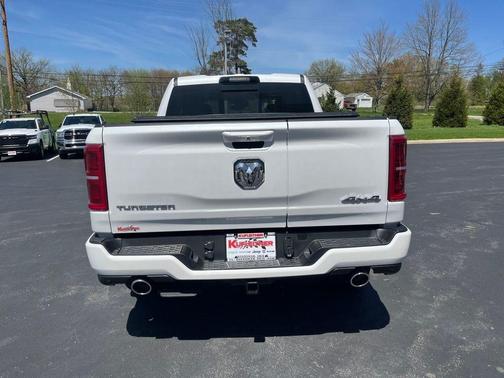 2025 RAM 1500 ST