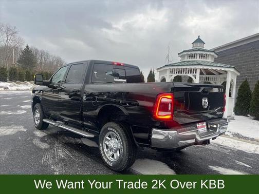 2024 RAM 2500 Tradesman Crew Cab 4x4 6'4' Box