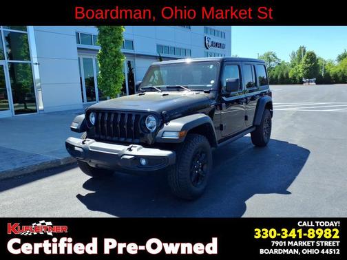 Black Clearcoat 2022 Jeep Wrangler Unlimited Sport