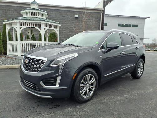 Wilder Metallic 2023 Cadillac XT5 Premium Luxury