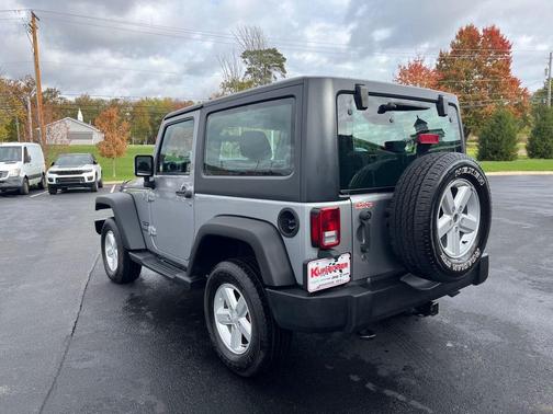 2016 Jeep Wrangler Sport