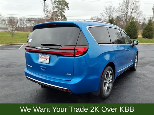 2026 Chrysler Pacifica L