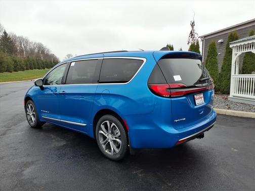 2026 Chrysler Pacifica L