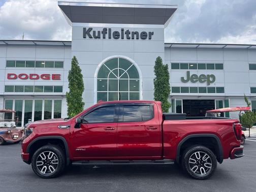 2023 GMC Sierra 1500 AT4