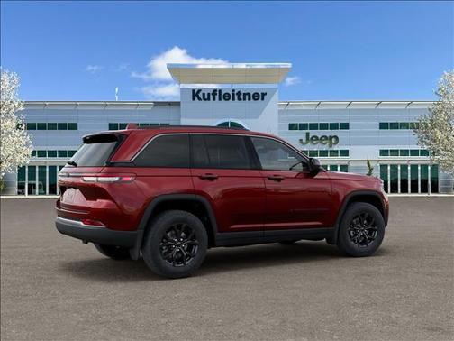 Velvet Red Pearlcoat 2026 Jeep Grand Cherokee Altitude