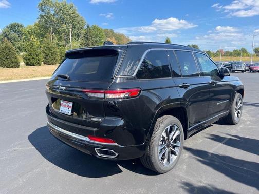 2023 Jeep Grand Cherokee 4xe Overland