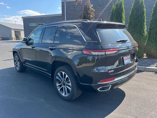 2023 Jeep Grand Cherokee 4xe Overland