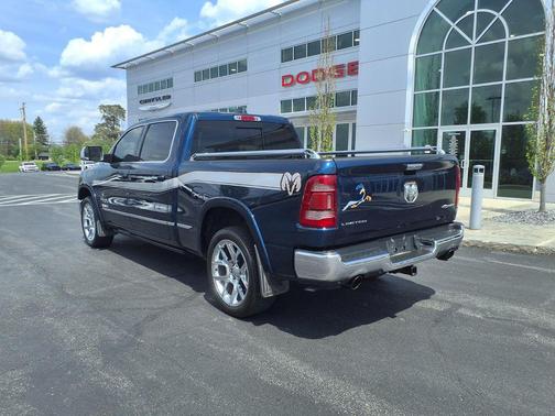 Patriot Blue Pearlcoat 2020 RAM 1500 Limited