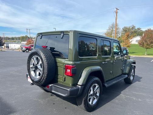2021 Jeep Wrangler Unlimited Sahara