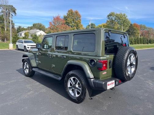 2021 Jeep Wrangler Unlimited Sahara