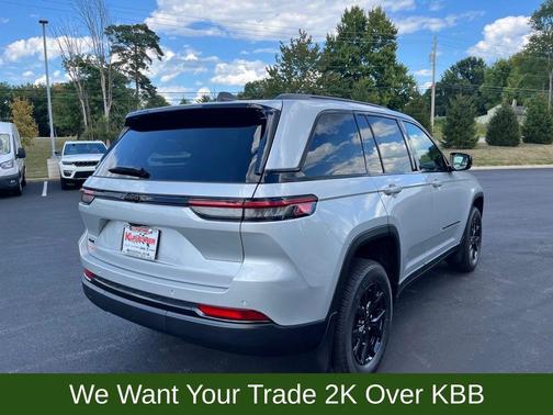 2025 Jeep Grand Cherokee Altitude