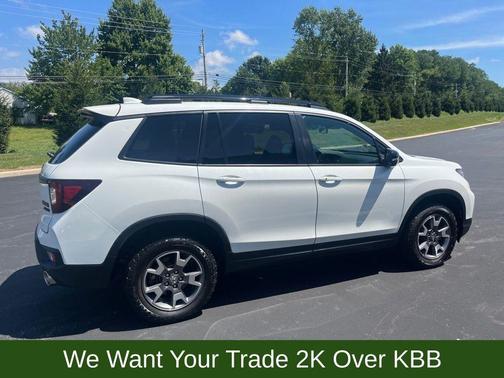 2022 Honda Passport AWD TrailSport