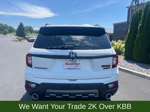 2022 Honda Passport AWD TrailSport