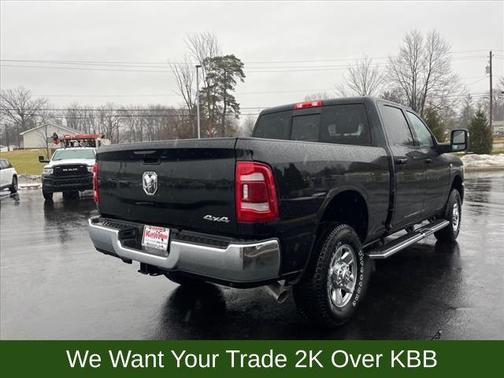 2024 RAM 2500 Tradesman Crew Cab 4x4 6'4' Box