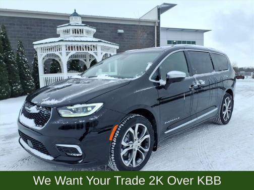 2026 Chrysler Pacifica L