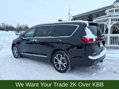 2026 Chrysler Pacifica L