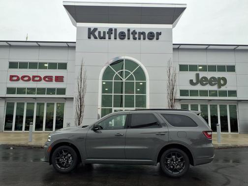 Destroyer Gray Clearcoat 2026 Dodge Durango GT Plus