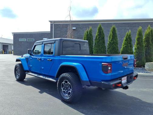Hydro Blue Pearlcoat 2021 Jeep Gladiator Mojave 4x4