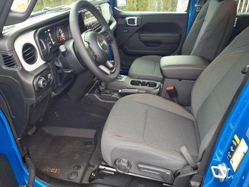 Hydro Blue Pearlcoat 2026 Jeep Wrangler Sport S