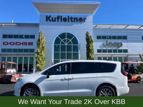 2026 Chrysler Pacifica L