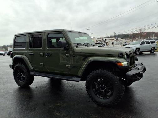 Sarge Green Clearcoat 2021 Jeep Wrangler Unlimited Sahara