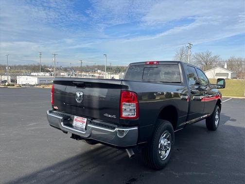 2024 RAM 2500 Tradesman Crew Cab 4x4 6'4' Box