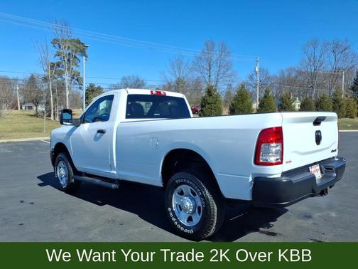2024 RAM 2500 Tradesman Regular Cab 4x4 8' Box
