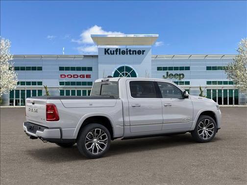 Ivory White Tri-Coat Pearlcoat 2026 RAM 1500 ST