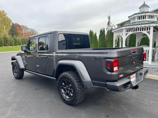 2023 Jeep Gladiator Willys 4x4