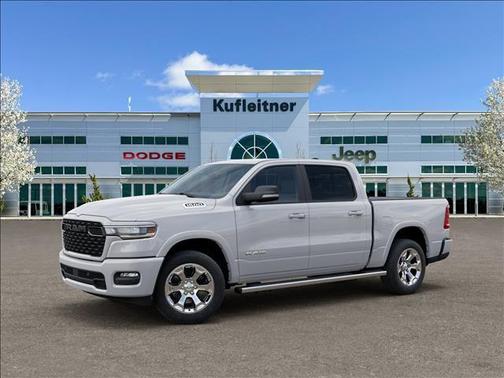 Bright White Clearcoat 2026 RAM 1500 Big Horn/Lone Star