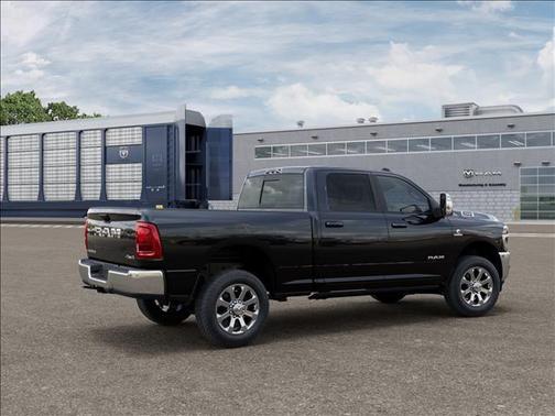 Diamond Black Crystal Pearlcoat 2026 RAM 2500 Laramie Crew Cab 4x4 6'4' Box