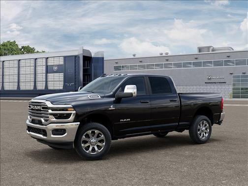 Diamond Black Crystal Pearlcoat 2026 RAM 2500 Laramie Crew Cab 4x4 6'4' Box