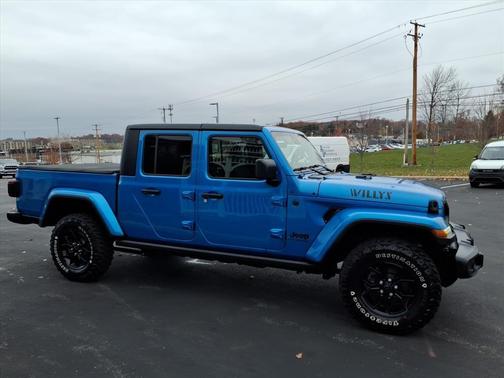 2024 Jeep Gladiator Willys