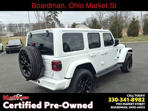 Bright White Clearcoat 2023 Jeep Wrangler 4-Door High Altitude 4x4