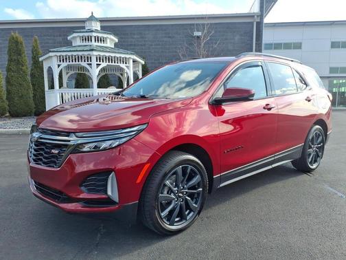 Radiant Red Tintcoat 2023 Chevrolet Equinox AWD RS