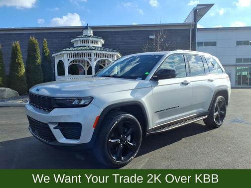 2024 Jeep Grand Cherokee Altitude