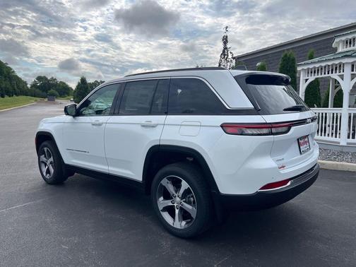 2025 Jeep Grand Cherokee Limited X