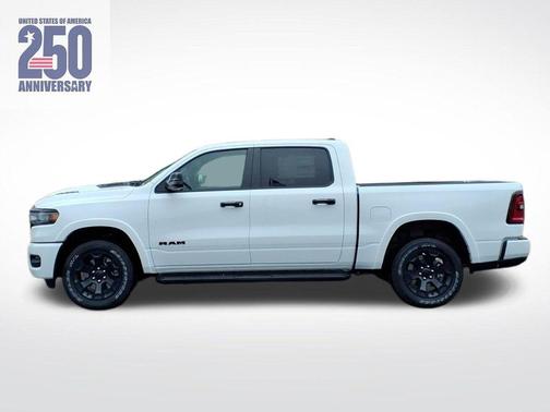 Bright White Clearcoat 2026 RAM 1500 Big Horn/Lone Star