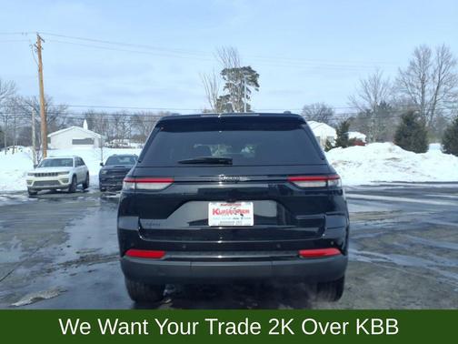 2024 Jeep Grand Cherokee Altitude