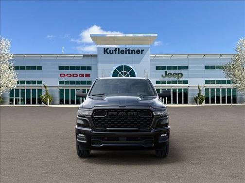 Diamond Black Crystal Pearlcoat 2026 RAM 1500 Express