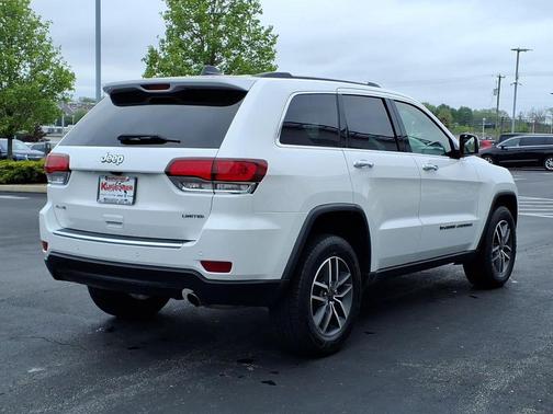 Bright White Clearcoat 2022 Jeep Grand Cherokee Limited