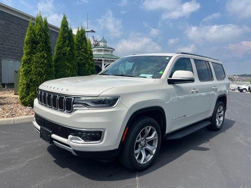 2022 Jeep Wagoneer Series II 4x4