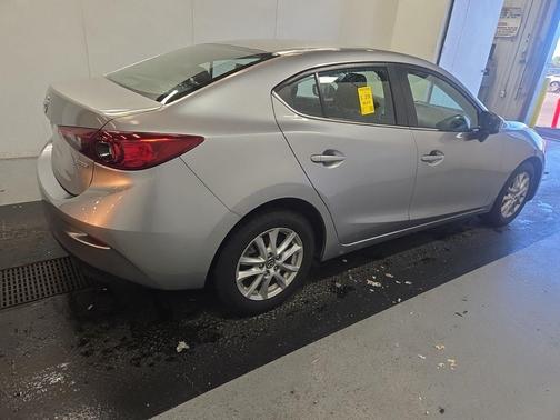 2016 Mazda Mazda3 i Sport