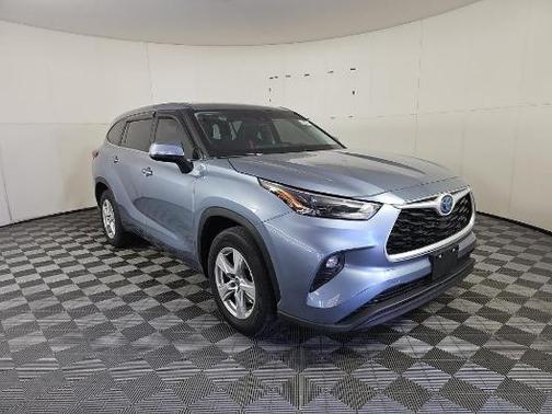2023 Toyota Highlander Hybrid LE