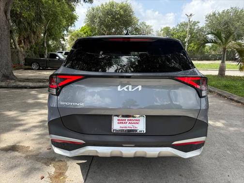 2024 Kia Sportage EX