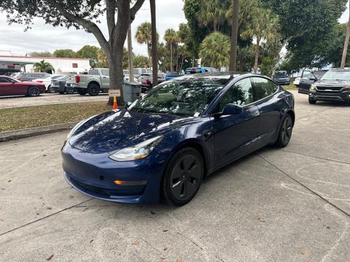 2023 Tesla Model 3 Standard Range