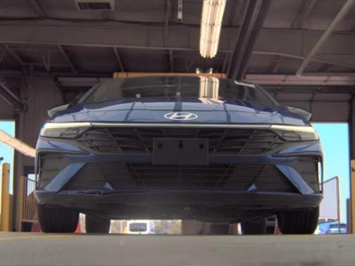 2025 Hyundai ELANTRA Sport